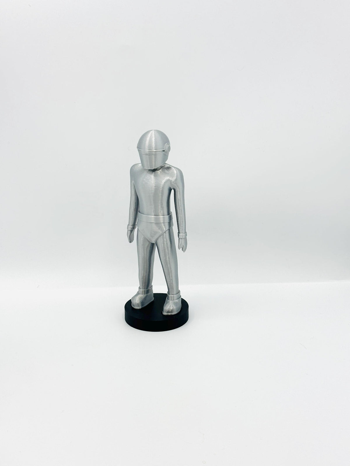 Gort The Robot With Base The Day the Earth Stood Still SciFi Figure Klaatu Barada Nikto Collectible Robot Perfect Gift for SciFi Fans Robot