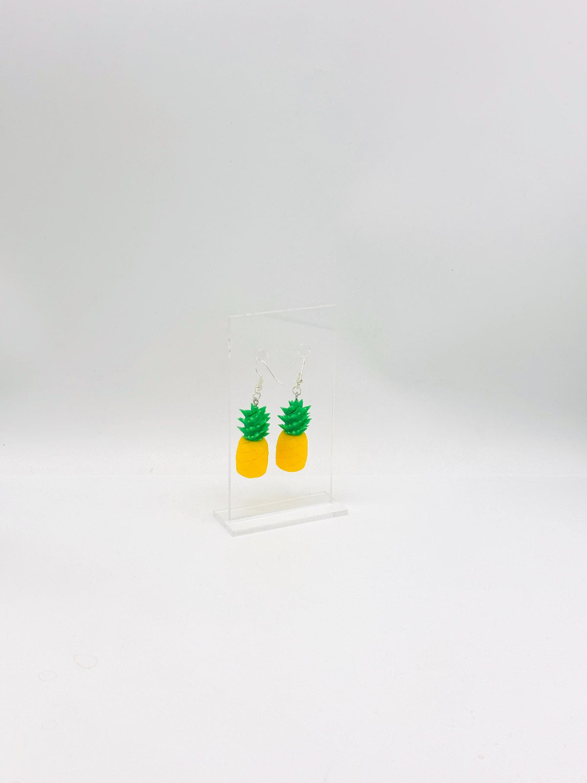 Pineapple Earrings Fun Tropical Jewelry Summer-Themed Accessory Perfect Gift for Fruit Lovers Lightweight and Unique Earrings