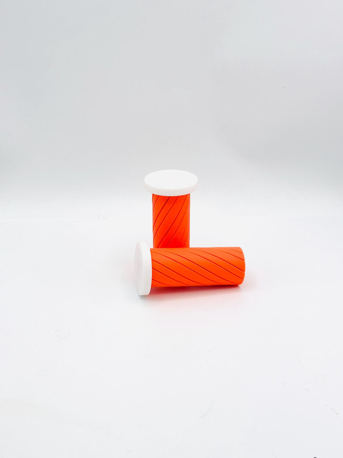 Pill Bottle Fidget Fun Stress Relief Toy Unique Desk Accessory Compact and Portable Perfect Gift Fidget Enthusiasts and Stress Management