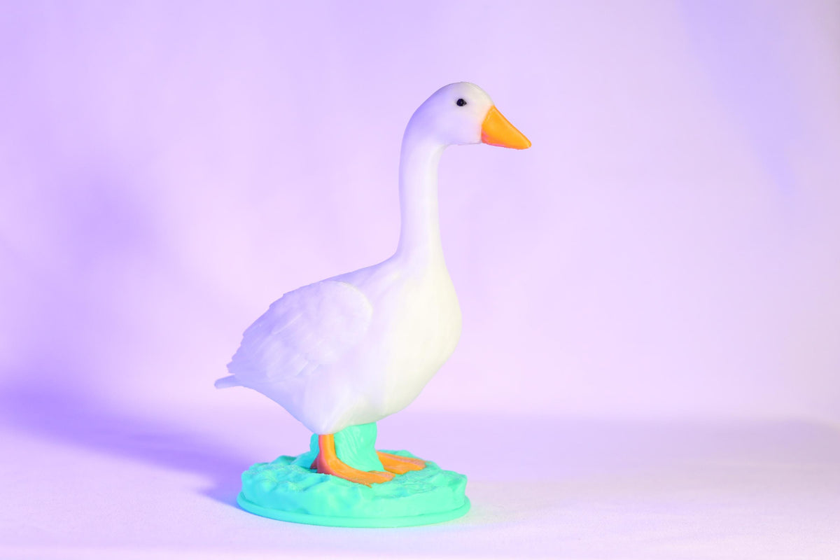 Desk Goose Glow in the dark Sculpture Unique Animal Decor Ideal Gift for Office and Home