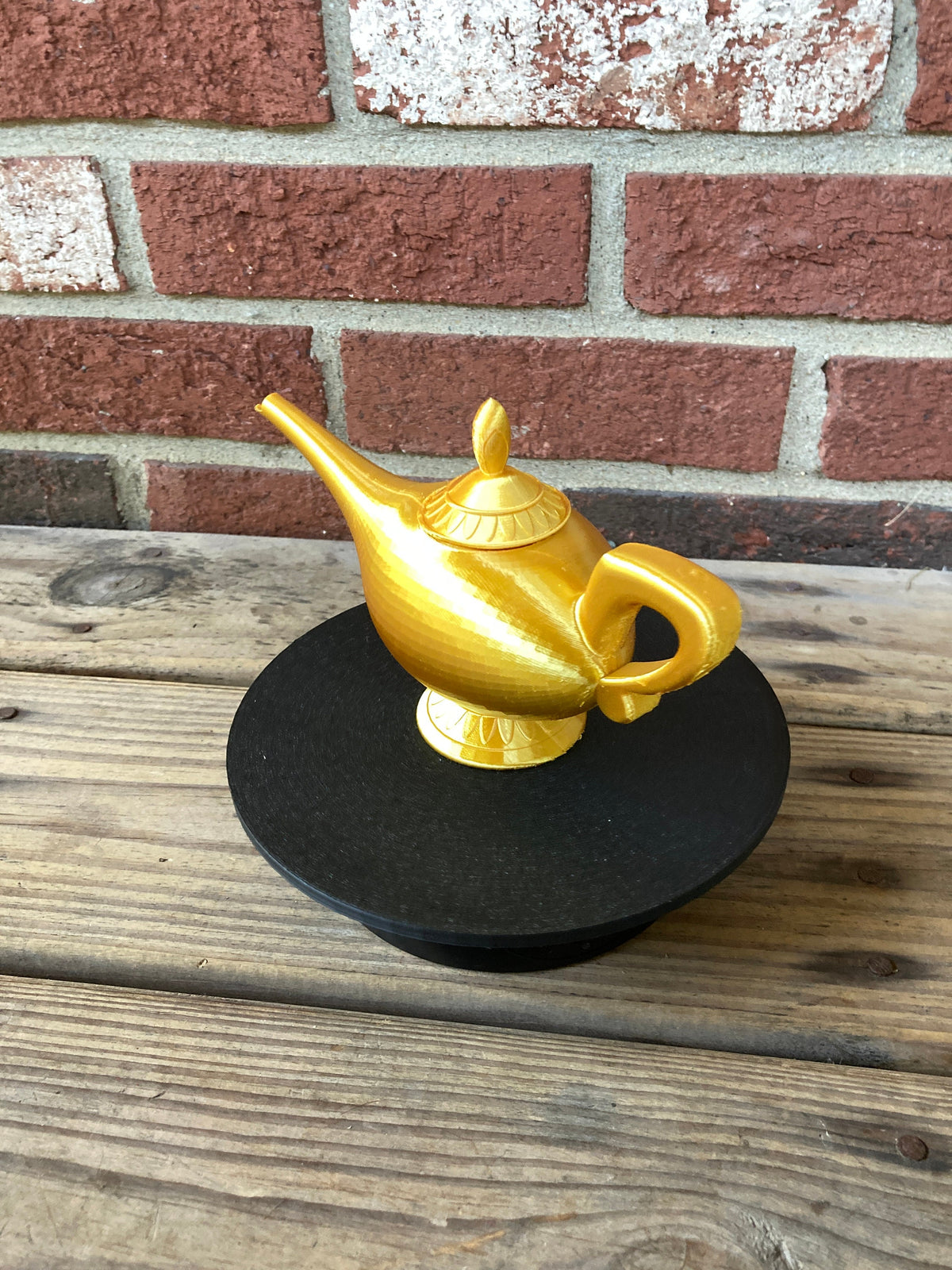 Magic Lamp Inspired Décor – Arabian Fairytale Genie Lamp