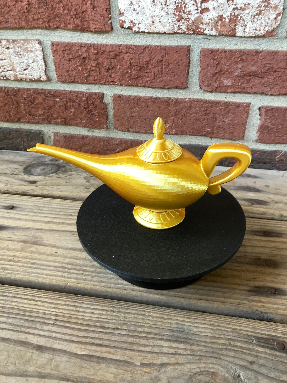 Magic Lamp Inspired Décor – Arabian Fairytale Genie Lamp