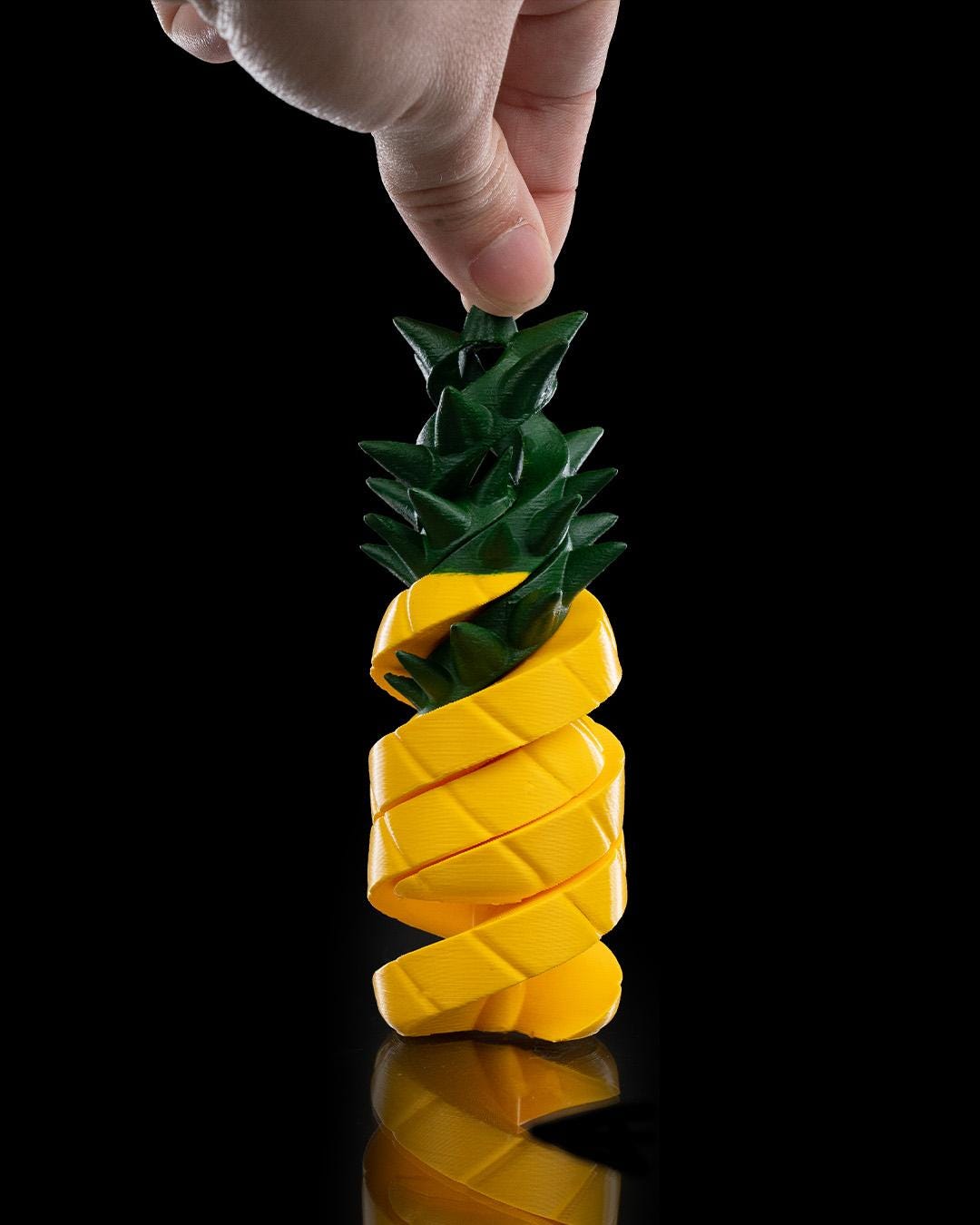 Pineapple Fidget Spinner: Stress Relief Desk Toy for Kids and Adults