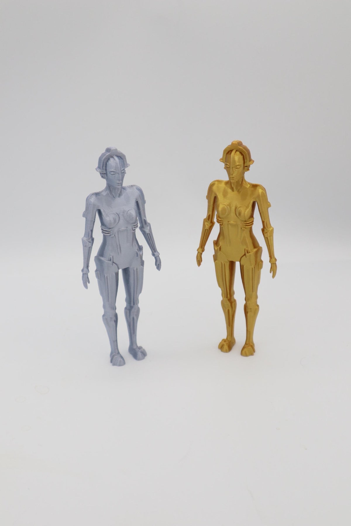 Gort Klaatu Sci-Fi Figure Pack Collectible Set Futuristic Characters Unique Sci-Fi Decor Perfect for Display Gaming and Sci-Fi Enthusiasts