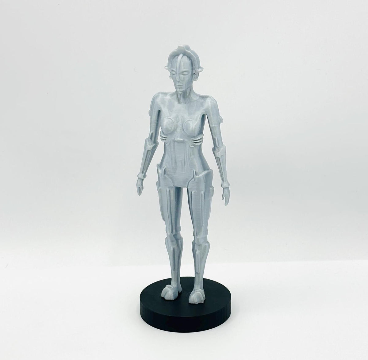 Maria The Robot with Base Metropolis 1927 Figure 150mm Sci-Fi Collectible Iconic Movie Memorabilia Maria Robot Perfect Gift for Sci-Fi Fans