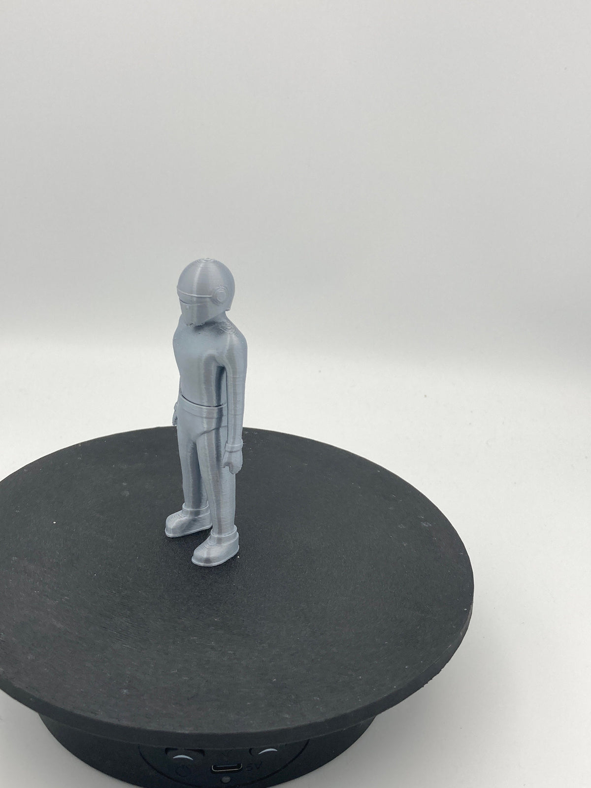 Gort The Robot The Day the Earth Stood Still Sci-Fi Figure Klaatu Barada Nikto Collectible 4 Inch Robot Toy