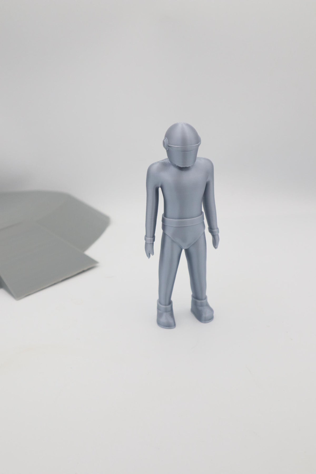 Gort The Robot The Day the Earth Stood Still Sci-Fi Figure Klaatu Barada Nikto Collectible 4 Inch Robot Toy