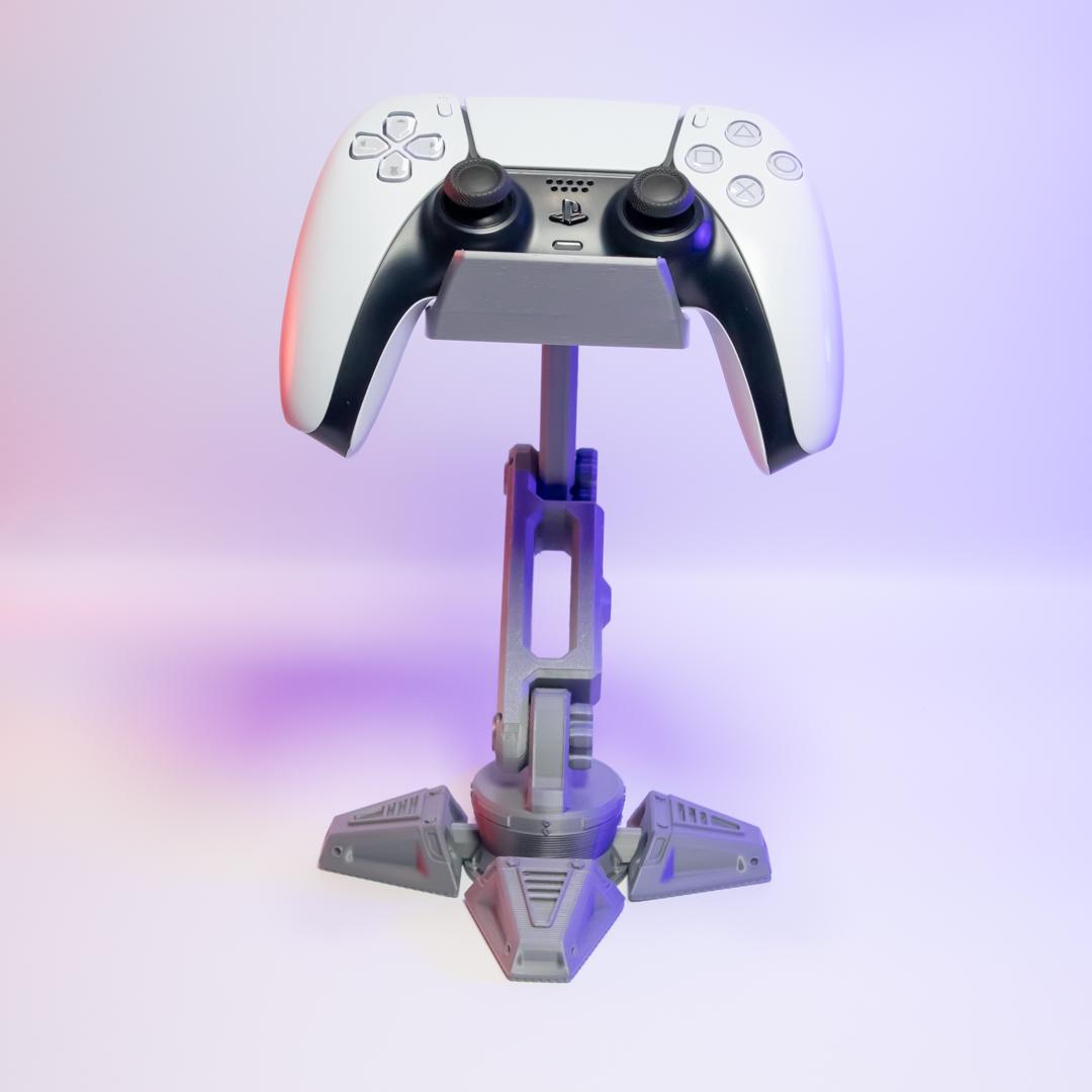 RoboArm Gaming Controller Holder Futuristic Desk Accessory Unique Gamer Gift Functional Controller Stand Perfect for Organizing Gaming Setup
