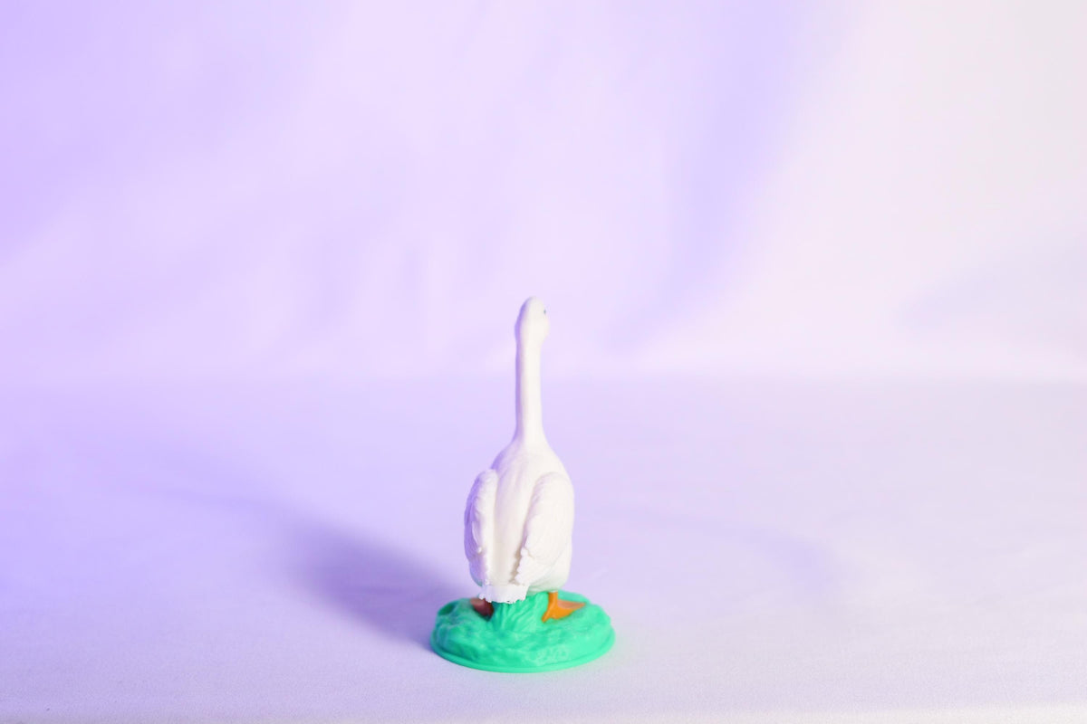 Desk Goose Sculpture Office Decor Home Gift Animal Figurine