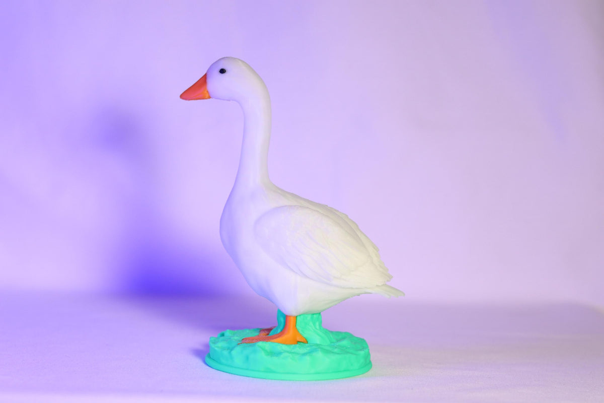Desk Goose Glow in the dark Sculpture Unique Animal Decor Ideal Gift for Office and Home
