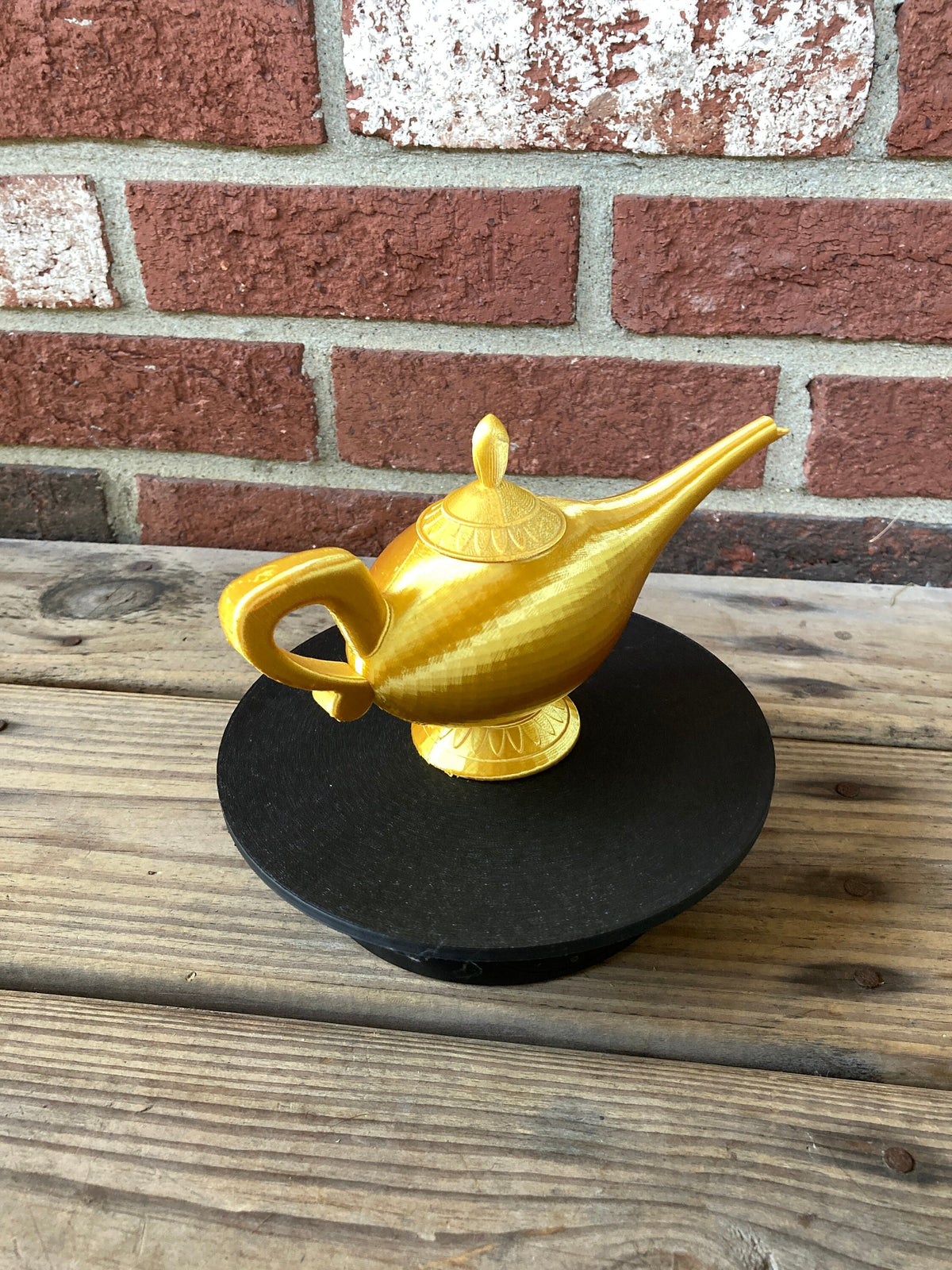 Magic Lamp Inspired Décor – Arabian Fairytale Genie Lamp