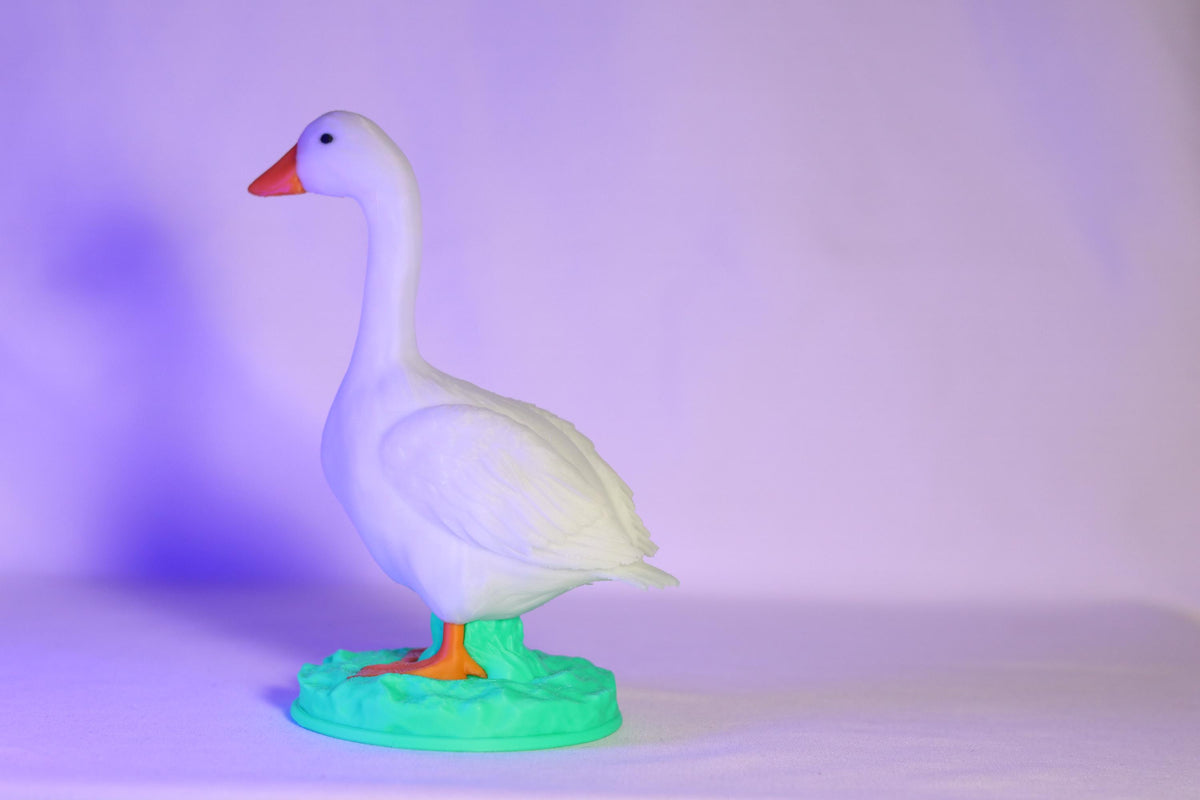 Desk Goose Glow in the dark Sculpture Unique Animal Decor Ideal Gift for Office and Home