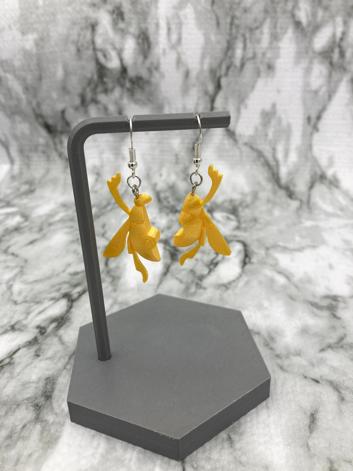 Golden Scarab Earrings Aladdin Inspired Jewelry Unique Gift for Disney Fans Collectible Egyptian-Inspired Earrings Perfect Fantasy Accessory