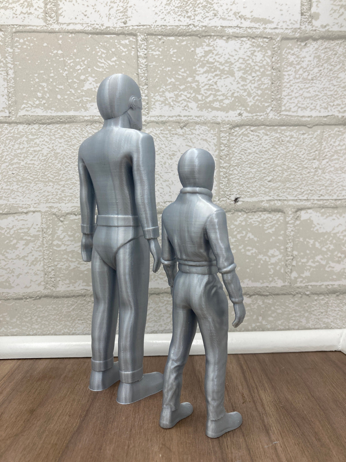 Klaatu and Gort Robot Detailed Decor The Day the Earth Stood Still Collectible Gort Klaatu Barada Nikto Robot Perfect Gift for Sci-Fi Fans