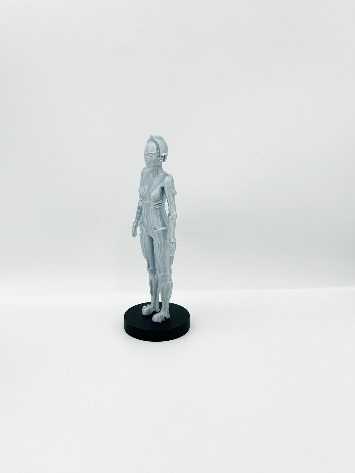 Maria The Robot with Base Metropolis 1927 Figure 150mm Sci-Fi Collectible Iconic Movie Memorabilia Maria Robot Perfect Gift for Sci-Fi Fans