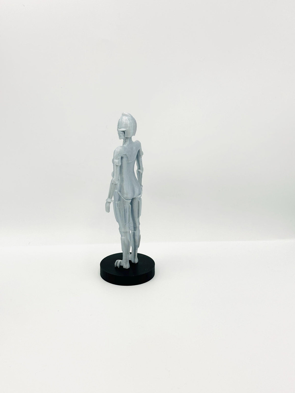 Maria The Robot with Base Metropolis 1927 Figure 150mm Sci-Fi Collectible Iconic Movie Memorabilia Maria Robot Perfect Gift for Sci-Fi Fans