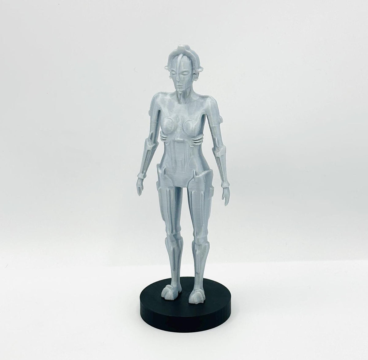Maria The Robot with Base Metropolis 1927 Figure 150mm Sci-Fi Collectible Iconic Movie Memorabilia Maria Robot Perfect Gift for Sci-Fi Fans