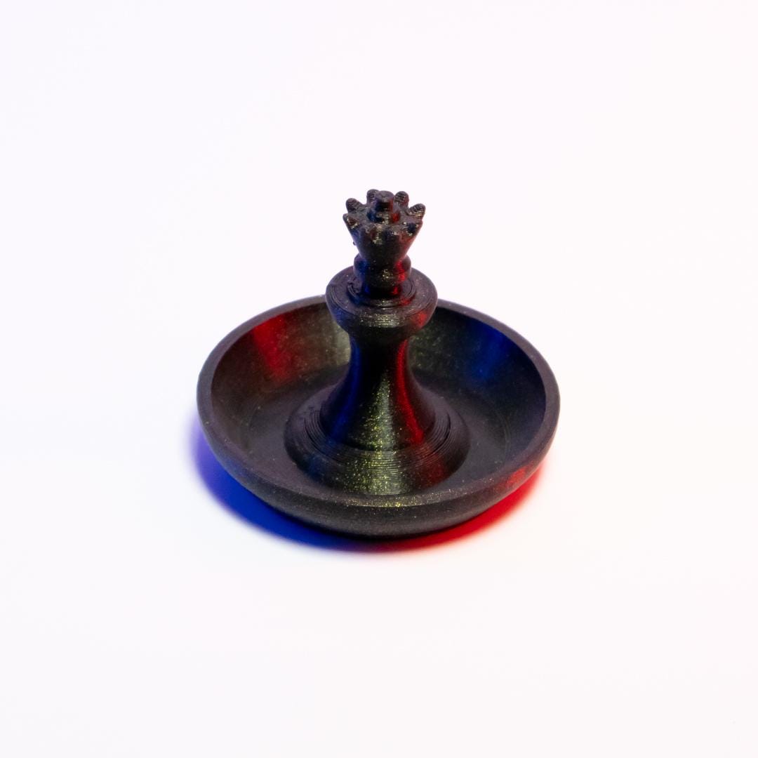 The Queen Chess Piece Ring Holder Elegant Jewelry Organizer Unique Chess-Inspired Decor Perfect Gift for Chess Lovers and Jewelry Fans
