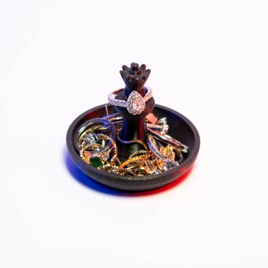 The Queen Chess Piece Ring Holder Elegant Jewelry Organizer Unique Chess-Inspired Decor Perfect Gift for Chess Lovers and Jewelry Fans