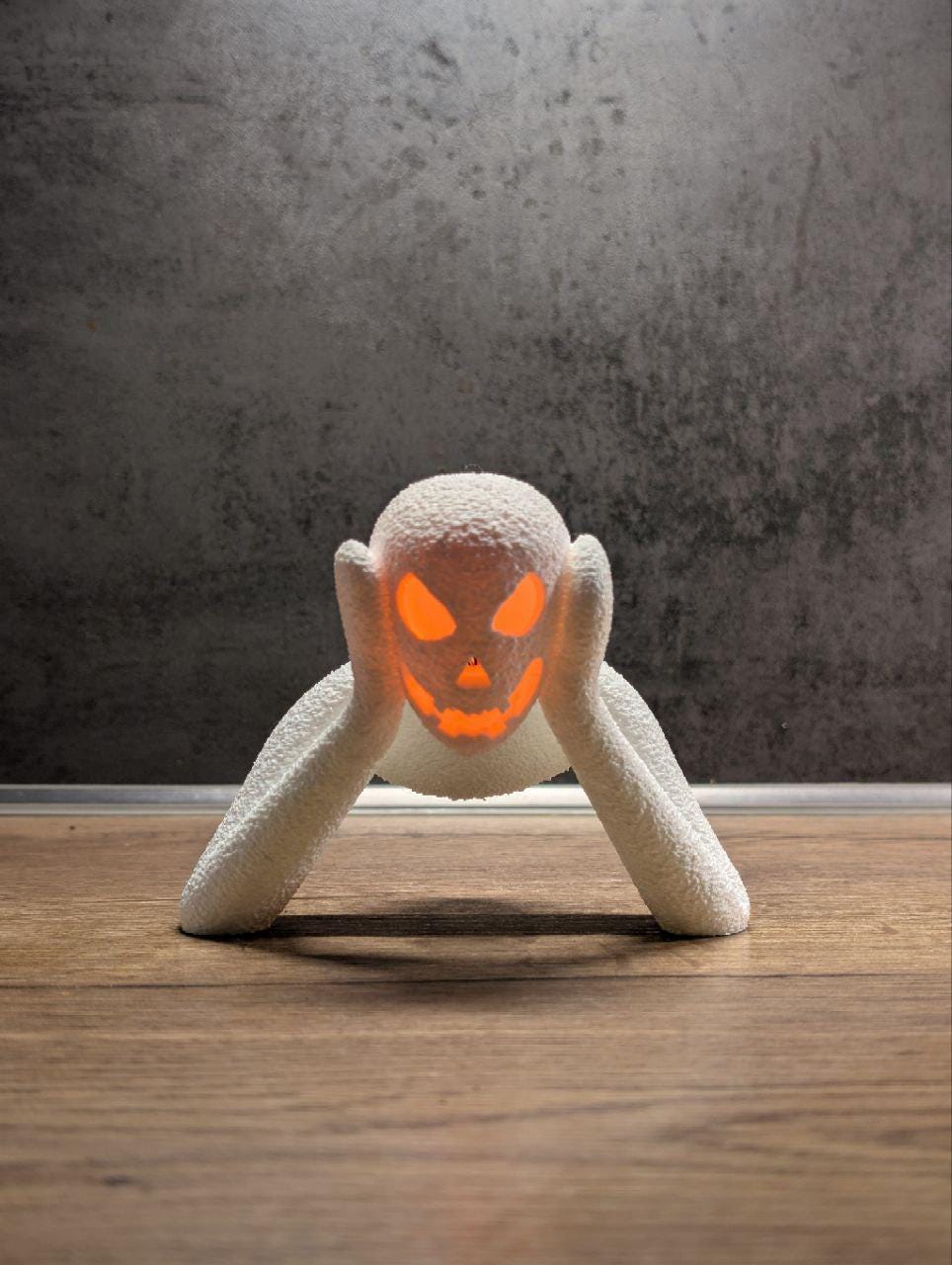 Nobody Lantern Spooky Halloween Decor Unique Ghostly Lantern Perfect for Haunted Atmospheres and Halloween Lovers