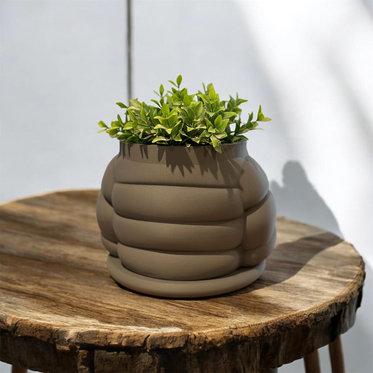 Inflated Jacket Planter Pot Unique Decorative Plant Holder Stylish Home Accent Modern Design Perfect for Succulents or Small Plants